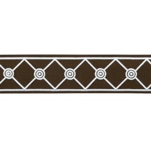 MDS Embroidered Lattice Border